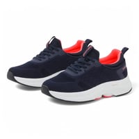 حذاء نسائي رياضي من باتونيا