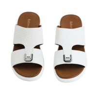 حذاء خليجي من باتونيا - ابيض