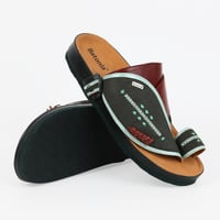 حذاء شرقي من باتونيا