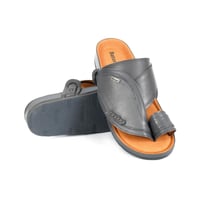 حذاء رجالي شرقي من باتونيا - رمادي