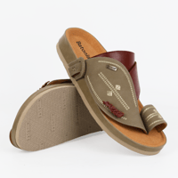 حذاء شرقي من باتونيا