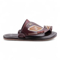 حذاء رجالي شرقي من باتونيا