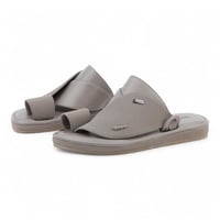 حذاء شرقي من باتونيا