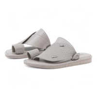 حذاء شرقي من باتونيا