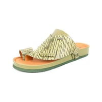 حذاء رجالي شرقي من باتونيا - زيتي