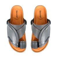 حذاء رجالي شرقي من باتونيا - رمادي