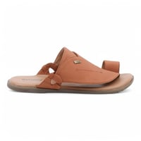 حذاء شرقي من باتونيا