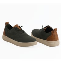 حذاء رياضي كاجوال من باتونيا - زيتي