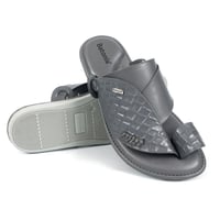 حذاء رجالي شرقي من باتونيا - رصاصي