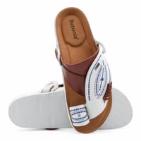 حذاء شرقي من باتونيا - أبيض