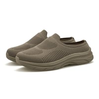 حذاء رياضي نسائي من باتونيا - بني فاتح