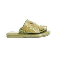 حذاء رجالي شرقي من باتونيا - زيتي