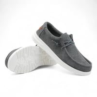 حذاء رياضي كاجوال من باتونيا - رمادي