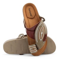 حذاء شرقي من باتونيا - بني