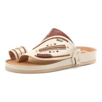 حذاء رجالي شرقي من باتونيا