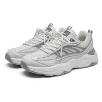 حذاء رياضي رجالي من باتونيا - أبيض