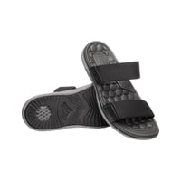 نعال رجالي من باتونيا - أسود