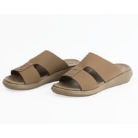 حذاء خليجي من باتونيا -بيج