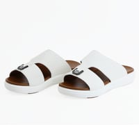 حذاء خليجي من باتونيا - ابيض