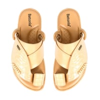 حذاء رجالي شرقي من باتونيا - بيج