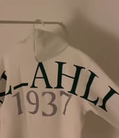 بلوفر الملكي الى الابد