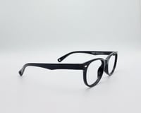 نظاره طبية موديل رقم 8144C11