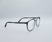 نظارة طبية بيضاوية لون اسود X09C4