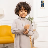 ثوب الأصالة بيج