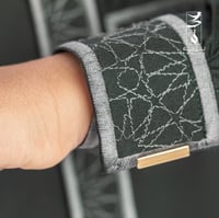 ثوب اندلسي شتوي ( زيتي )