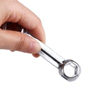 مفتاح ربط 10 في 1 مصنوع من المعدن الصلب