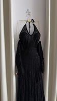 فستان اسود فخم