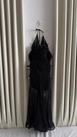 فستان اسود فخم