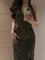 فستان زيتي مطرز ماسك