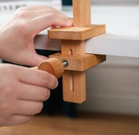 حامل طارة تطريز مكتبي