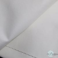 قماش كتان اوف وايت