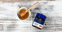 MGO 30+ Manuka Honey Blend وزن 500 جرام له طعم جمي...