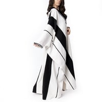 عباية بشت ملكي صوف لون اسود