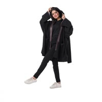 بشت ميني لون اسود