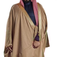 بشت ملكي وبر زري