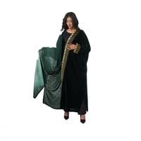 عباية حجازي مخمل لون اخضر