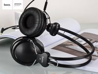 سماعة بمايك للتحدث