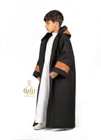 فروة ولادي بلون الاسود مع جلد بيج