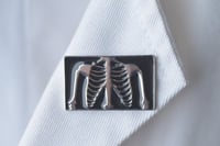 دبوس اشعة سينية