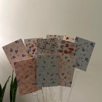 كرت برسمة عشوائية