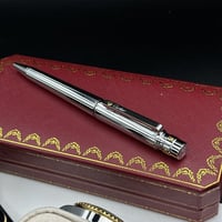 طقم ( قلم وساعة وخاتم )