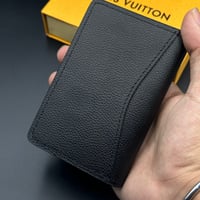 محفظة لويس فتون