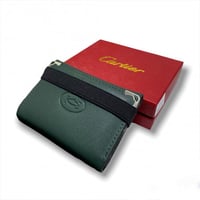 محفظة كارتييه أخضر بمطاط