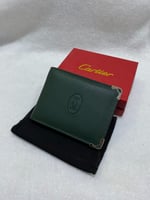 محفظة كارتييه اخضر