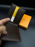 محفظة لويس فتون