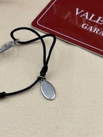 اسوارة فلنتينو اسود